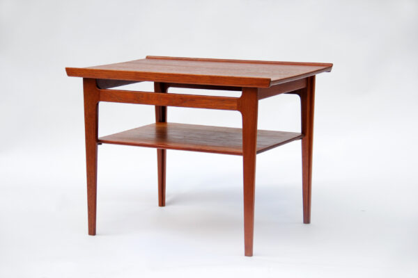 Side Table byFinn Juhl for France & Daverkosen 1950s