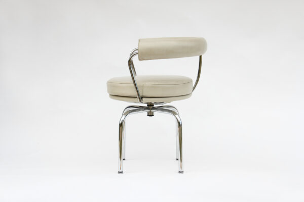 Charlotte Perriand, Le Corbusier, Pierre Jeanneret - Cassina - Sillón - LC7 - Imagen 5