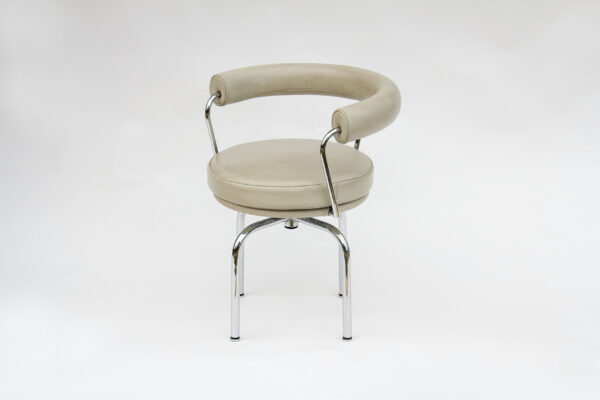 Charlotte Perriand, Le Corbusier, Pierre Jeanneret - Cassina - Sillón - LC7 - Imagen 6